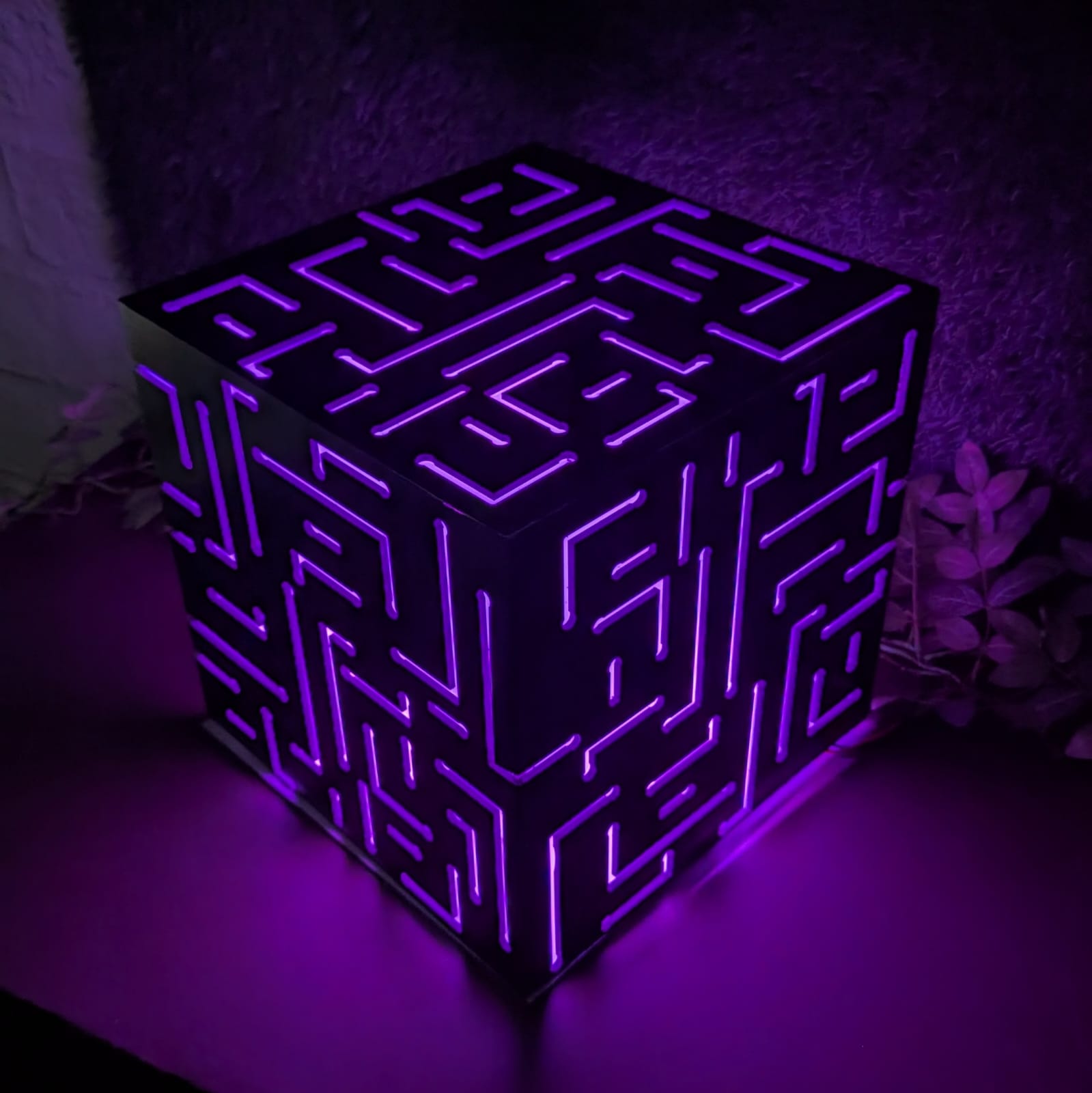 Alien Cube