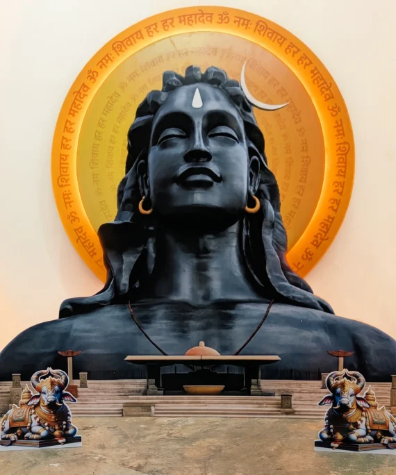 Adiyogi Makar with LED
