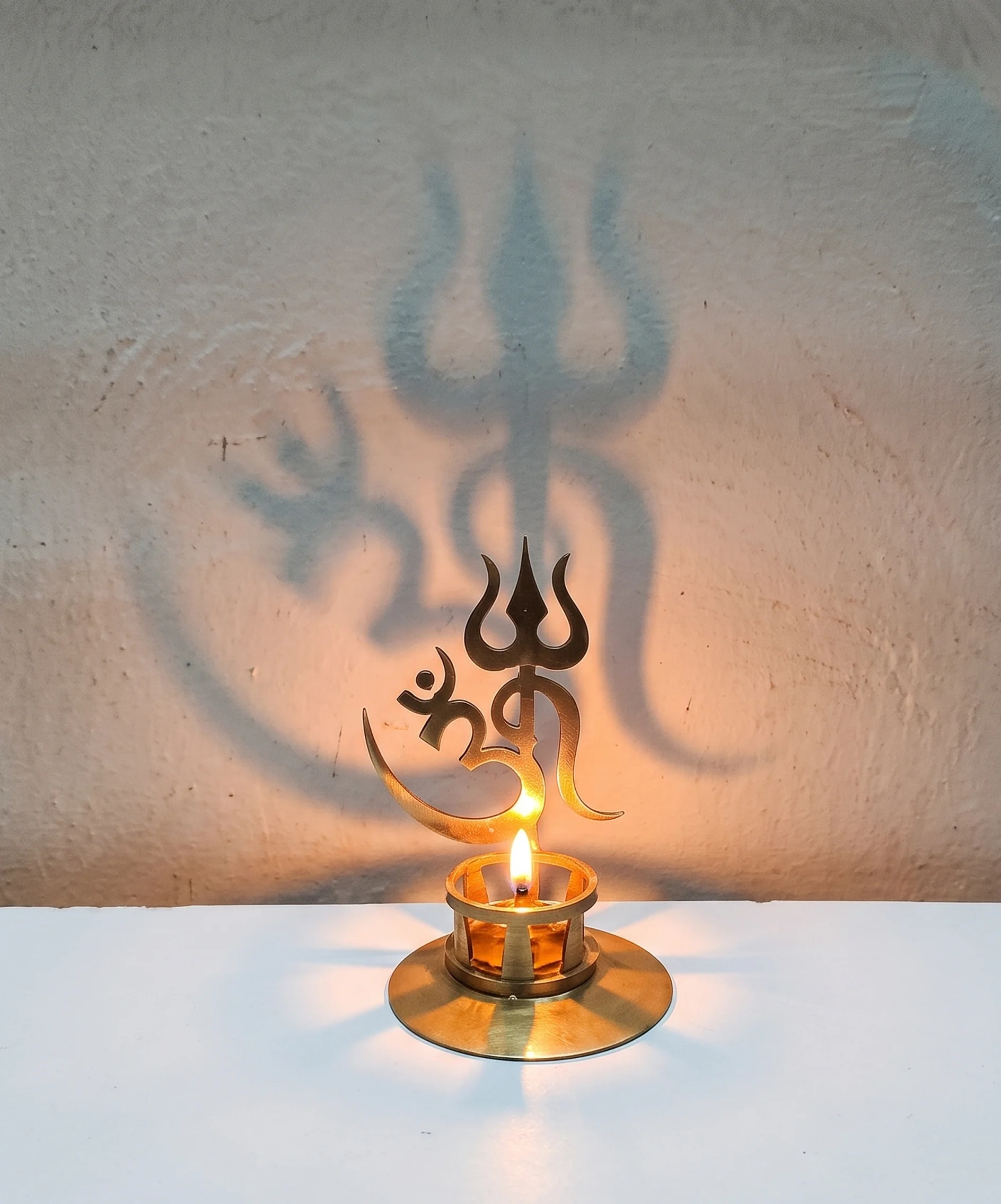 SS Shadow-Effect Candle Holders - Image 4